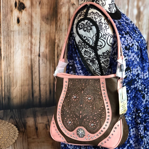 Montana West Handbags - Montana West Concho Concealed Handgun Hobo